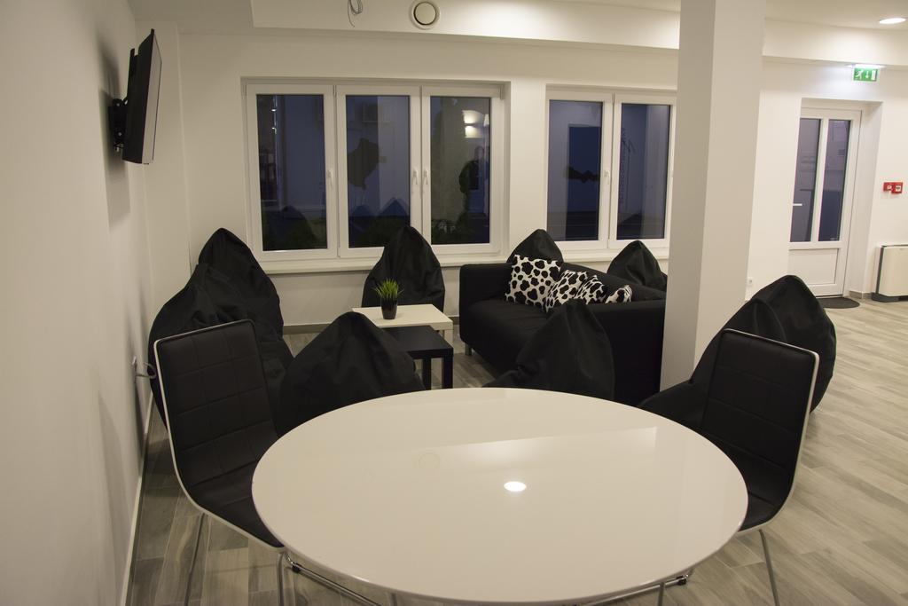 Hostel 101 Dalmatinac Вуковар Экстерьер фото