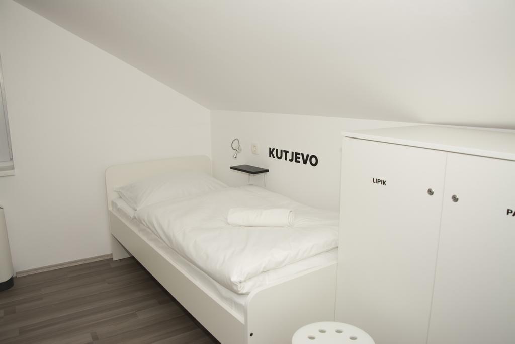 Hostel 101 Dalmatinac Вуковар Экстерьер фото