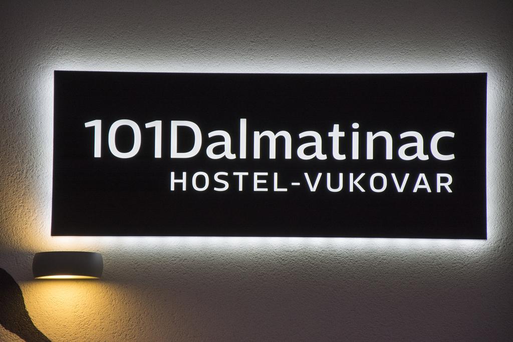 Hostel 101 Dalmatinac Вуковар Экстерьер фото