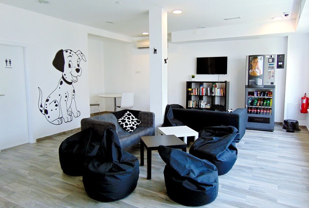 Hostel 101 Dalmatinac Вуковар Экстерьер фото